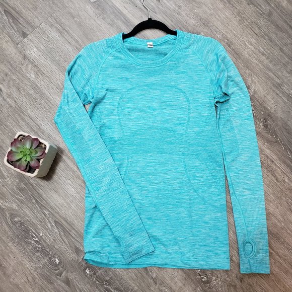 Lululemon Run Swiftly Tech Long Sleeve Bali Breeze